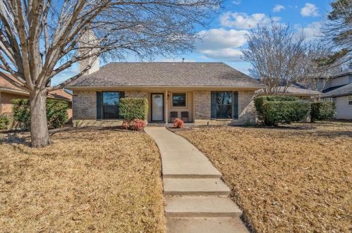 1917 Maxwell Dr, Lewisville, TX 75077-7520