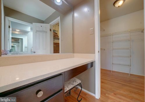 1900 Autumn Ridge Cir, Silver Spring MD 20906-5826 exterior