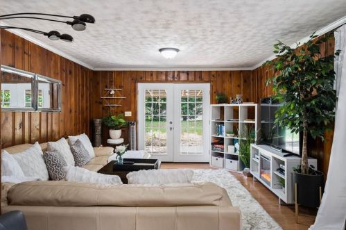 1753 Ellen St, Atlanta GA  30318-2711 exterior