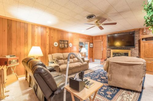 2408 Meadow Lark Dr, Atlanta GA  30344-4026 exterior