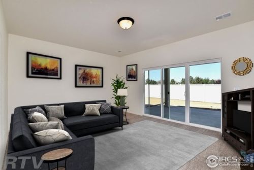 2625 Sapphire St, Loveland CO 80537-2024 exterior