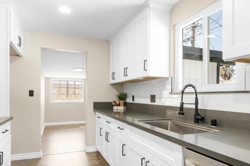 4196 Madrona Rd, Riverside CA  92504-2919 exterior