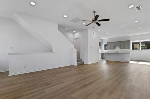 1733 Cantey St, Fort Worth TX  76110-2946 exterior