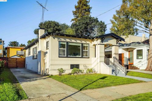1817 Ward St, Berkeley, CA 94703-2127