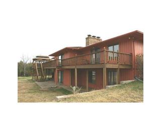 12350 Akita Ln, Lowell, AR 72745-8212