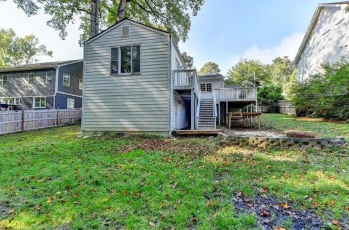 1765 Georgian Ter, Atlanta GA  30341-4825 exterior