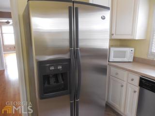 1071 Ralph Rd, Atlanta GA  30324-4647 exterior