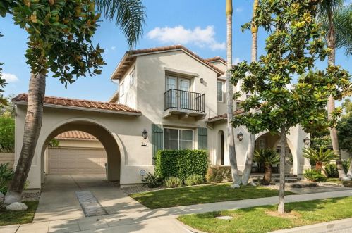 11 Bayleaf Ln, Irvine, CA 92620-1261