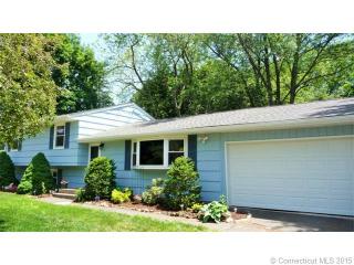 8 Brian Rd, Wallingford, CT 06492-5215