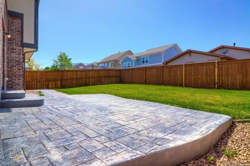 25028 Canal Pl, Aurora CO 80018-1627 exterior