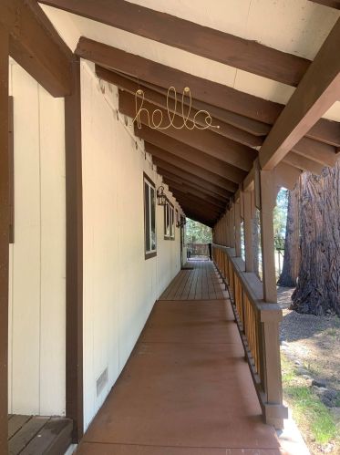 730 Lake Ridge Rd, Peninsula Village, CA 96137-9530