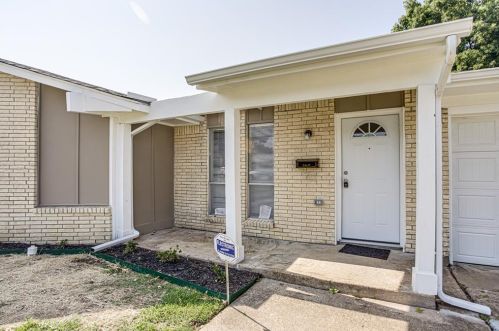 2804 Cibola Dr, Irving TX  75062-5136 exterior
