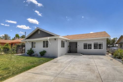 35025 San Carlos St, Yucaipa, CA 92399-5420