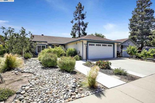 3917 Silver Oaks Way, Livermore, CA 94550-3376