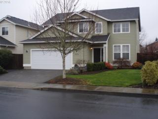 10600 22nd Pl, Vancouver, WA 98686-8603