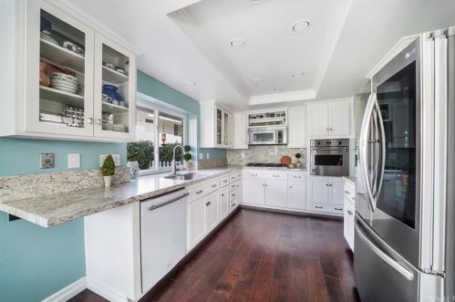 6070 Silverspur Trl, Anaheim CA  92807-4728 exterior