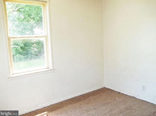 48 Swan St, Aberdeen MD  21001-3830 exterior