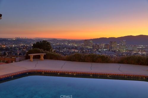 1928 Melwood Dr, Glendale, CA 91207-1512