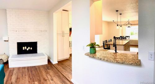 2250 Zuni St, Englewood CO  80110-1058 exterior