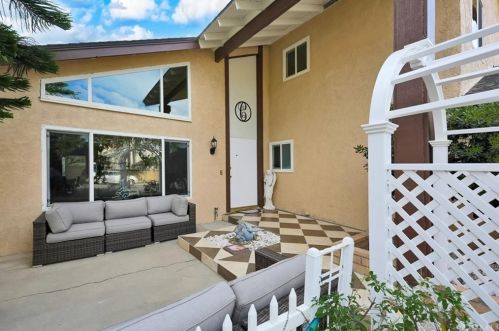 271 Avenida Rio Bravo, Anaheim, CA 92808-1014