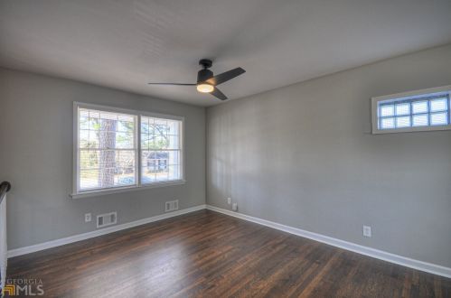 6140 Hillandale Dr, Atlanta GA  30349-4250 exterior