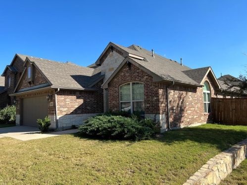 8120 Black Sumac Dr, Fort Worth TX  76131-3580 exterior