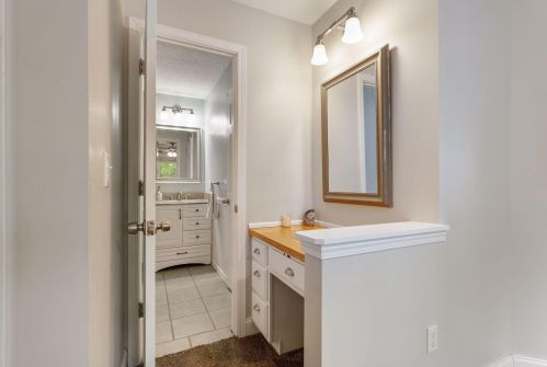 9063 Glacier Rd, Saint Paul MN  55125-3467 exterior