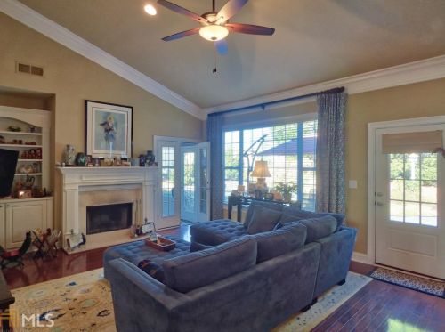 125 Wexford Ct, Stockbridge GA  30281-6305 exterior