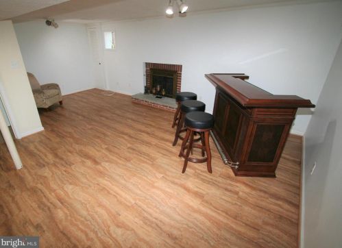 10405 Kinloch Rd, Silver Spring MD 20903-1243 exterior