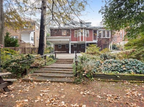 1544 Emory Rd, Atlanta GA  30306-2409 exterior