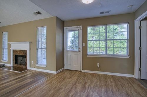 4072 Peachtree Farms Rd, Rex GA  30273-1380 exterior