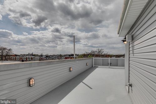 1719 27 St, Philadelphia PA 19121-2824 exterior