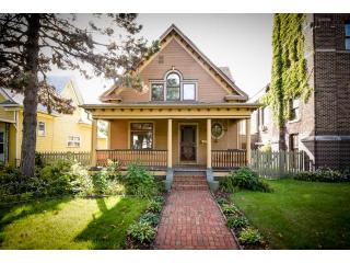 2018 Fillmore St, Minneapolis MN  55418-3848 exterior