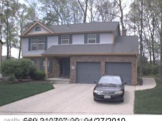 5309 Bay Meadows Ct, Columbus OH  43221-5702 exterior