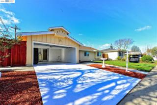 8680 Bandon Dr, Pleasanton, CA 94568-1206