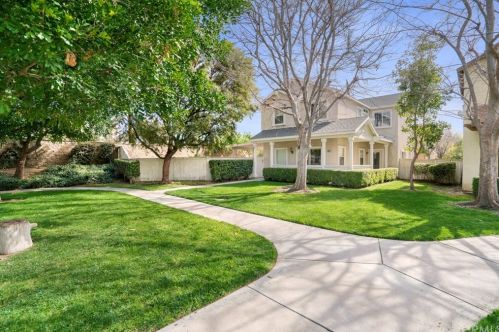 8501 Amy Ct, Riverside, CA 92504-4029