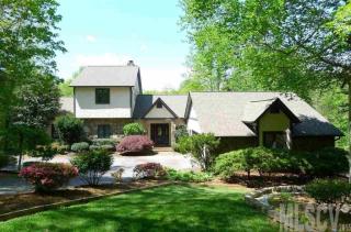 20 Snug Harbor Dr, Liledown, NC 28681-3991