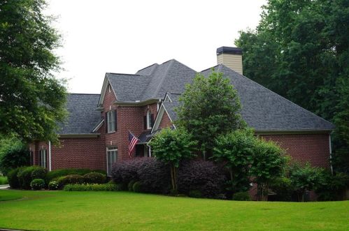 234 Cedarhurst Dr, Holly Springs, GA 30115-6457