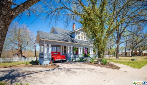 300 15th Ave, Morgans Point, TX 76513-2142