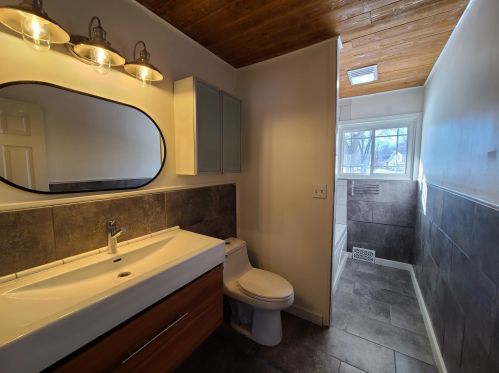 13108 Findlay Ave, Saint Paul MN  55124-8061 exterior