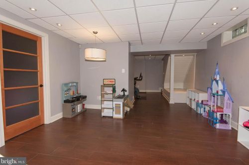 255 Lower Magothy Beach Rd, Severna Park MD  21146-2118 exterior