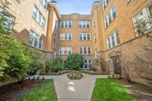 4341 Sacramento Ave, Chicago, IL 12200-1407