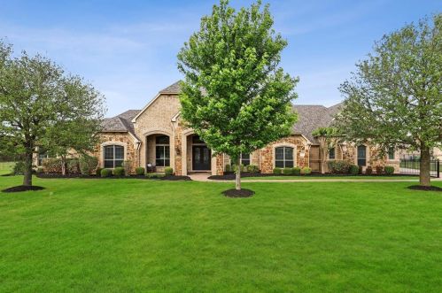 2308 Bella Lago Dr, Lewisville, TX 75022-8165