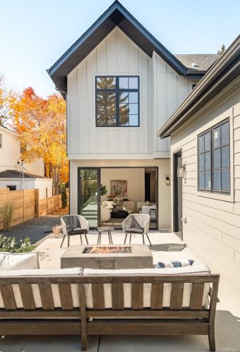 1050 York St, Denver CO  80209-4651 exterior