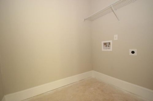 380 Swan Lk Rd, Stockbridge GA 30281-1721 exterior