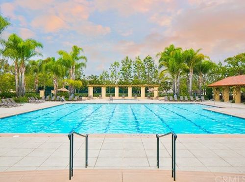 21 Lilac, Irvine CA  92618-6909 exterior
