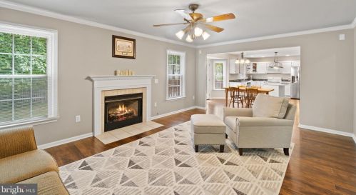 6121 New Pembrook Ln, Fredericksburg, VA 22407-8378