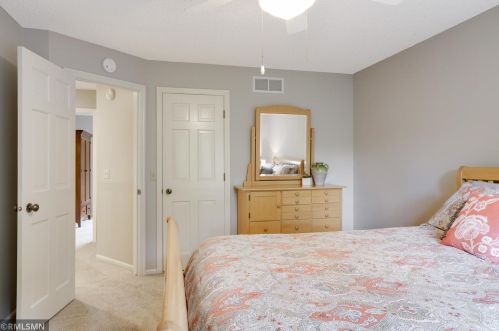 13778 Guild Ave, Saint Paul MN  55124-7612 exterior