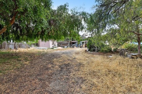 2271 Primrose Ave, Vista CA  92083-8061 exterior