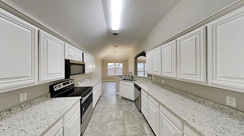 4644 Rockmill Trl, Fort Worth TX  76179-5093 exterior